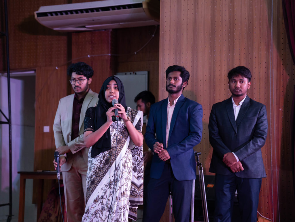Team Dibalok presenting
